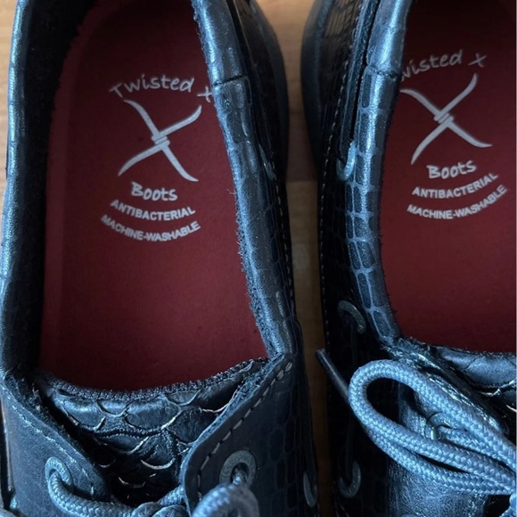 Sold - Picture 3 of 5